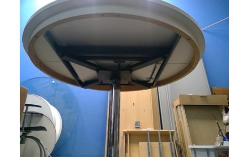 TAFEL VINTAGE WIT, CHROME , ROND