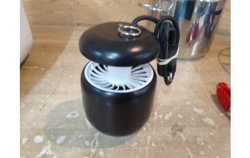 LAMPE ANTI MOUSTIQUE