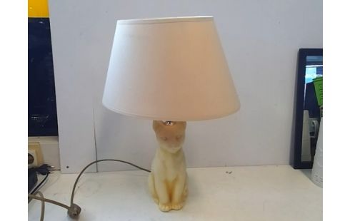 LAMPE CHAT