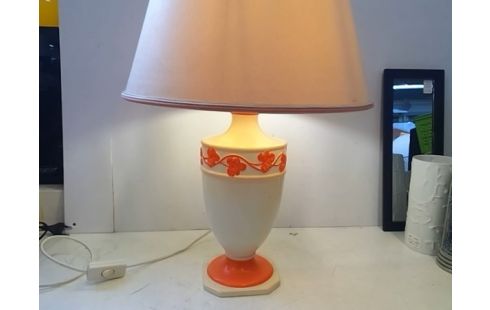 LAMPE A POSER ECRU ET ORANGE