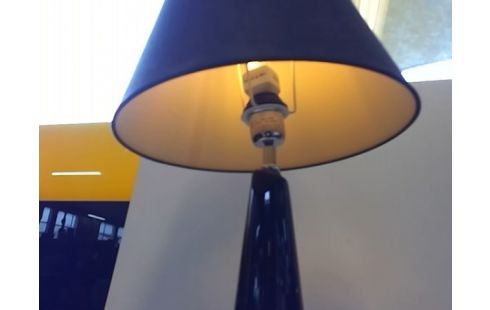 LAMPE A POSER MODERNE NOIRE