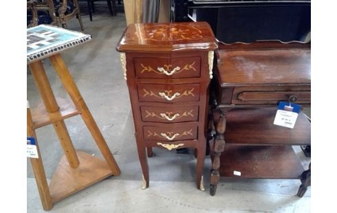 BIJZETTAFELTJE MAQUETT. SMAL