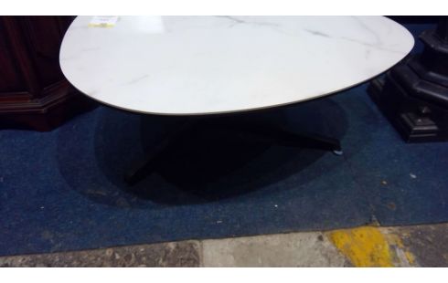 TABLE BASSE MODERNE STYLE MARBRE