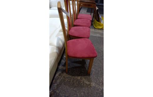 4 CHAISES TISSU ROUGE