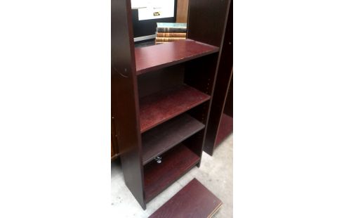 BOEKENKAST IKEA BILLY BRUIN PER STUK