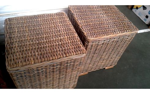 BIJZETMEUBEL ROTAN PER