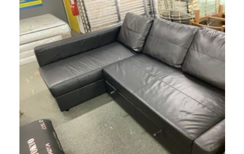 CANAPE D'ANGLE convertible et coffre 230x150 simili cuir noir CANAPE D'ANGLE CONVERTIBLE ET COFFRE 230X150 SIMILI CUIR NOIR