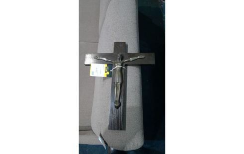 CRUCIFIX BRONZE
