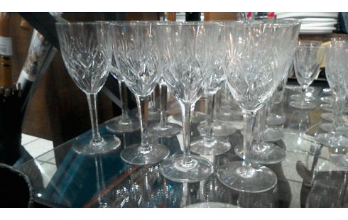 LOT DE  VERRES  GM