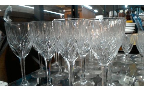 LOT DE  VERRES  GM