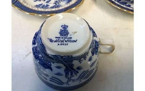 LOT DE 2 TASSES REALGLD WILLOW AVEC SOUCOUPE