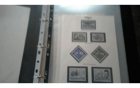 COLLECTION DE TIMBRES COLLECTION