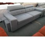 CANAPE TISSU GRIS AVEC 2 POUFS (QLQS TACHES)