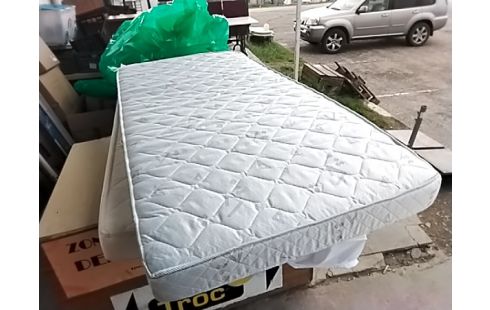 MATELAS 90×190