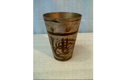 BECHER METALL INDISCH VERZIERT