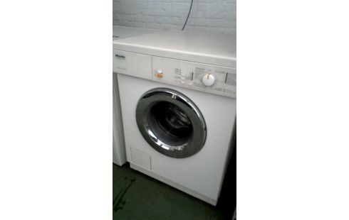 RECIPIENTE PARA LA COLADA MIELE