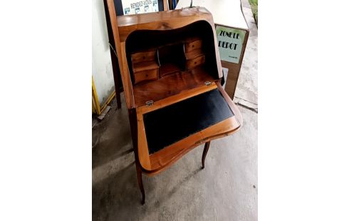 SECRETAIRE 3 TIROIRS+ CLEF