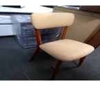 CHAISE Vintage bois pvc beige