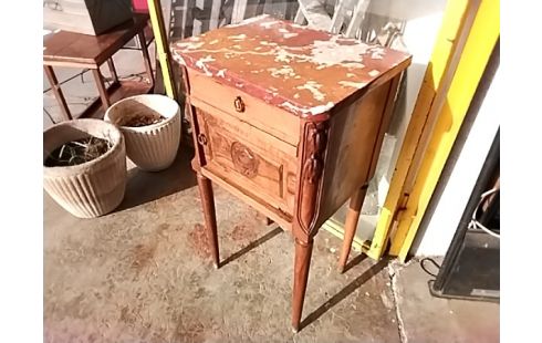 CHEVET DESSUS MARBRE