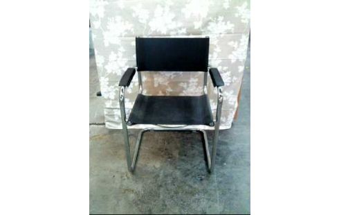 STUHL FREISCHWINGER METALLGESTELL SCHWARZ