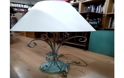 LAMPE Vert metal