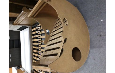 BERCEAU FORME DE LUNE