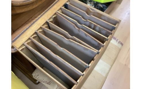 RANGEMENT PAPIER EN BOIS