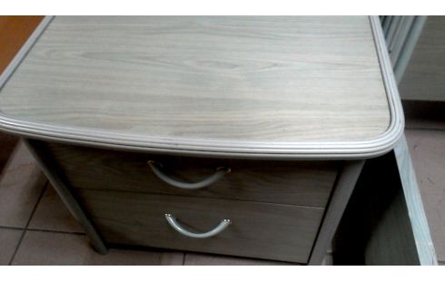 CHEVET VERTE BLEUE 2 TIROIRS L UNITE