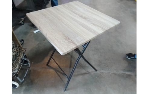 TABLE PLIANTE TYPE MODERNE