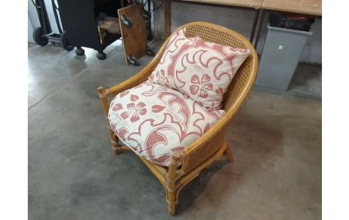 FAUTEUIL CANNAGE ROTIN + COUSSINS E