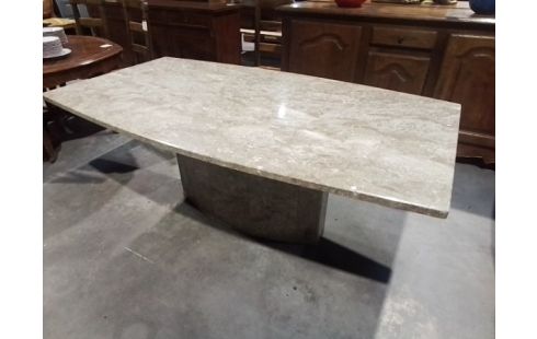 TABLE CARREE MARBRE MARRON