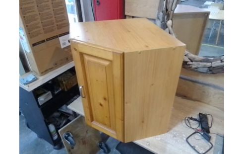 MEUBLE D'ANGLE 1 PORTE PIN