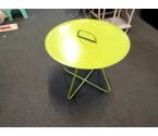 TABLE JARDIN POIGNEE VERT POMME
