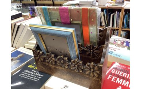 RANGEMENT BOIS FLEURS