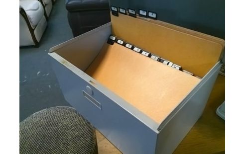 CAISSE METALE RANGEMENT