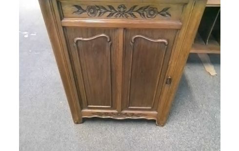 MEUBLE AVEC MACHINE A COUDRE SINGER