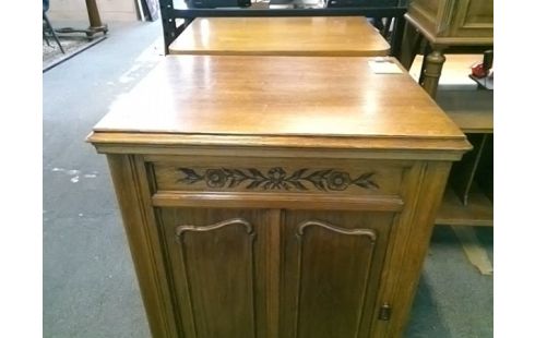 MEUBLE AVEC MACHINE A COUDRE SINGER