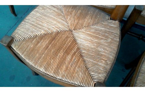 4 CHAISES ASSISE PAILLEE