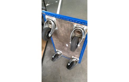 CHARRETTE, , MEUBLE BLEUE