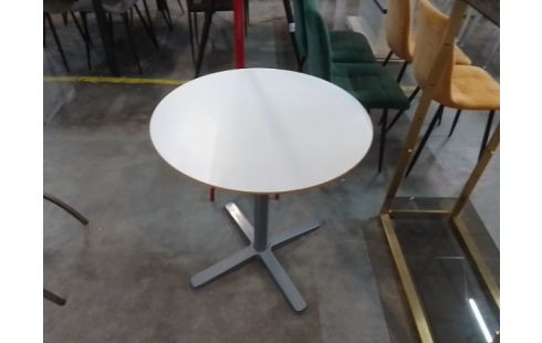 TABLE OVALE PIED MÉTAL