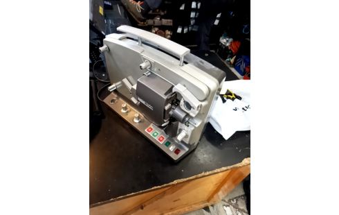 PROJECTEUR VIDEO BOLEX + ACC RES