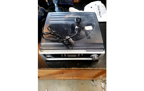 TOURNE DISQUE + ACC RES