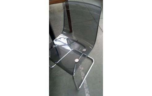 4 CHAISES IKEA TEINTE PLEXIGLAS CHROME