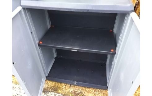 DEMIE ARMOIRE PLASTIQUE 2P