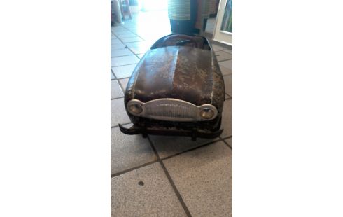 VOITURE A PEDALES RENAULT FREGATE EP.50/60