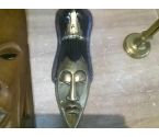 MASQUE AFRICAIN NOIR ET OR