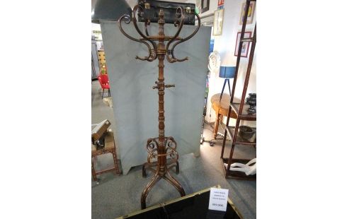 PORTEMANTEAU PERROQUET STYLE THONET