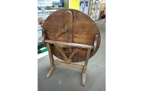 TABLE BOURGUIGNONNE SAPIN ET CHENE