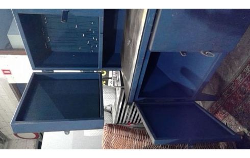 MEUBLE D'ATELIER ACIER