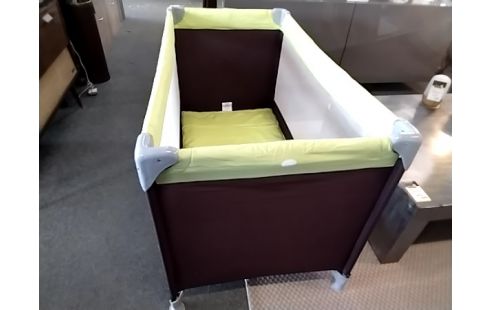 LIT PARAPLUIE Marron et vert excellent etat